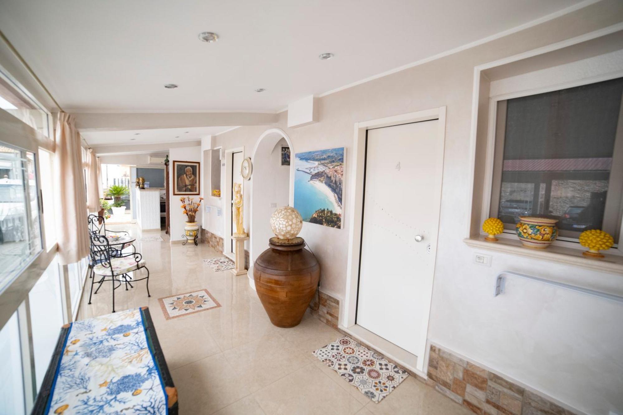 La Perla Del Tirreno Bed & Breakfast Tropea Dış mekan fotoğraf