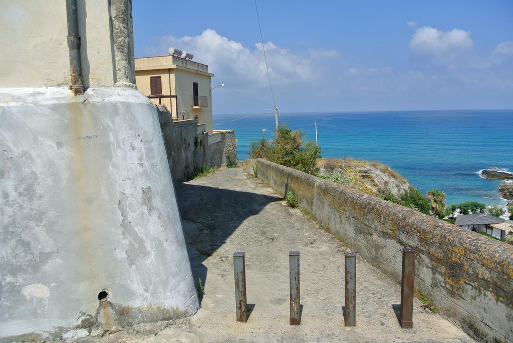 La Perla Del Tirreno Bed & Breakfast Tropea Dış mekan fotoğraf